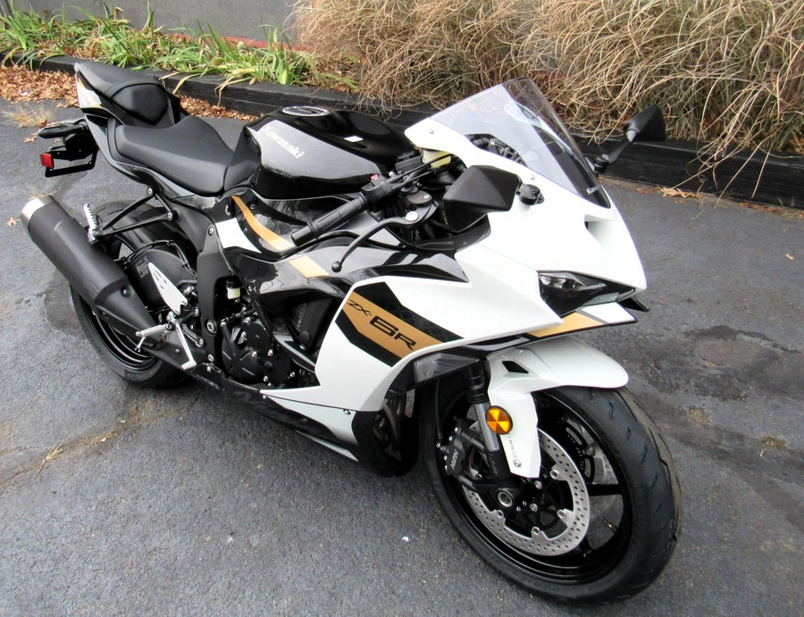 2026 Kawasaki NINJA ZX-6R ABS