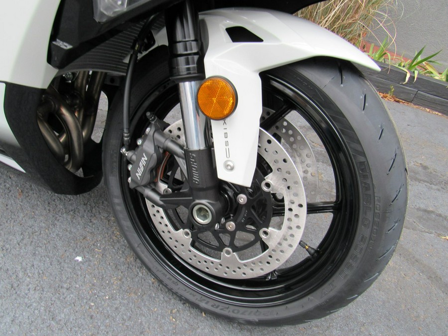 2026 Kawasaki NINJA ZX-6R ABS