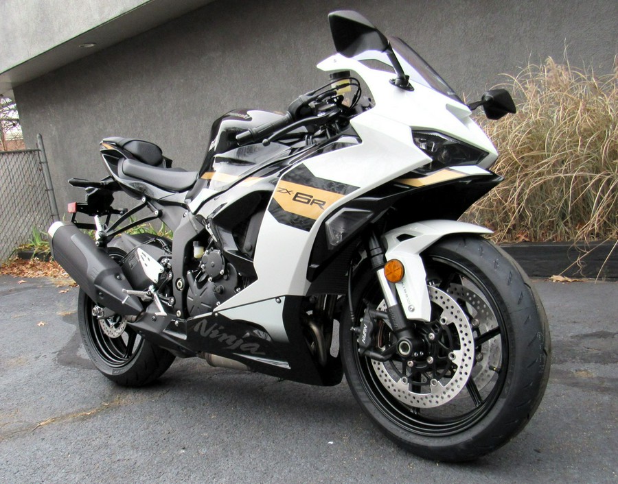 2026 Kawasaki NINJA ZX-6R ABS