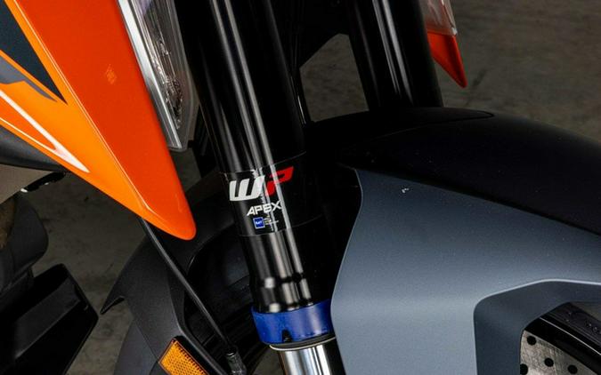 2024 KTM Super Duke 1290 GT