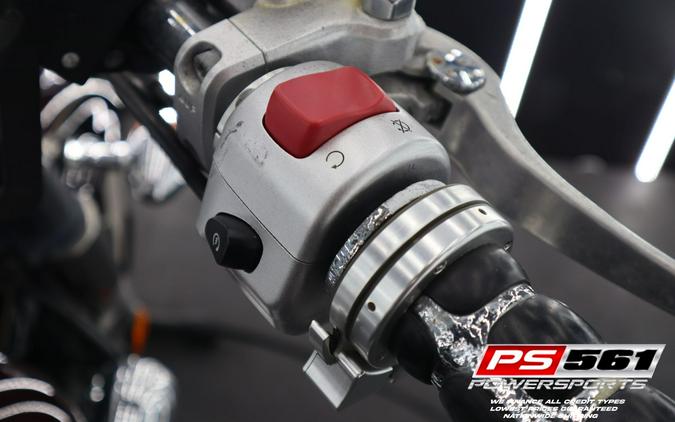 2015 Suzuki Motor of America Inc. Boulevard C50T