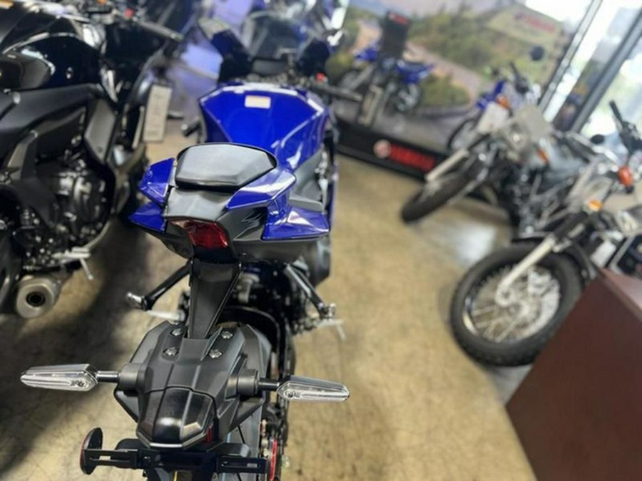 2025 Yamaha YZF R9