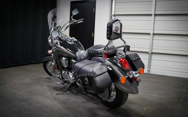 2026 Kawasaki Vulcan® 900 Classic LT