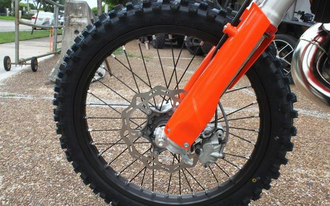2027 KTM XC 300 W