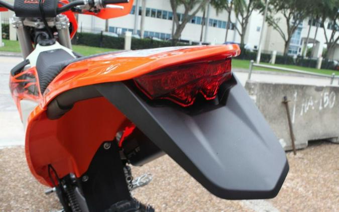 2027 KTM XC 300 W