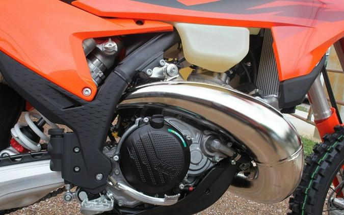 2027 KTM XC 300 W