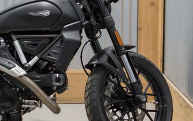 2027 Ducati Scrambler Full Throttle Icon Dark