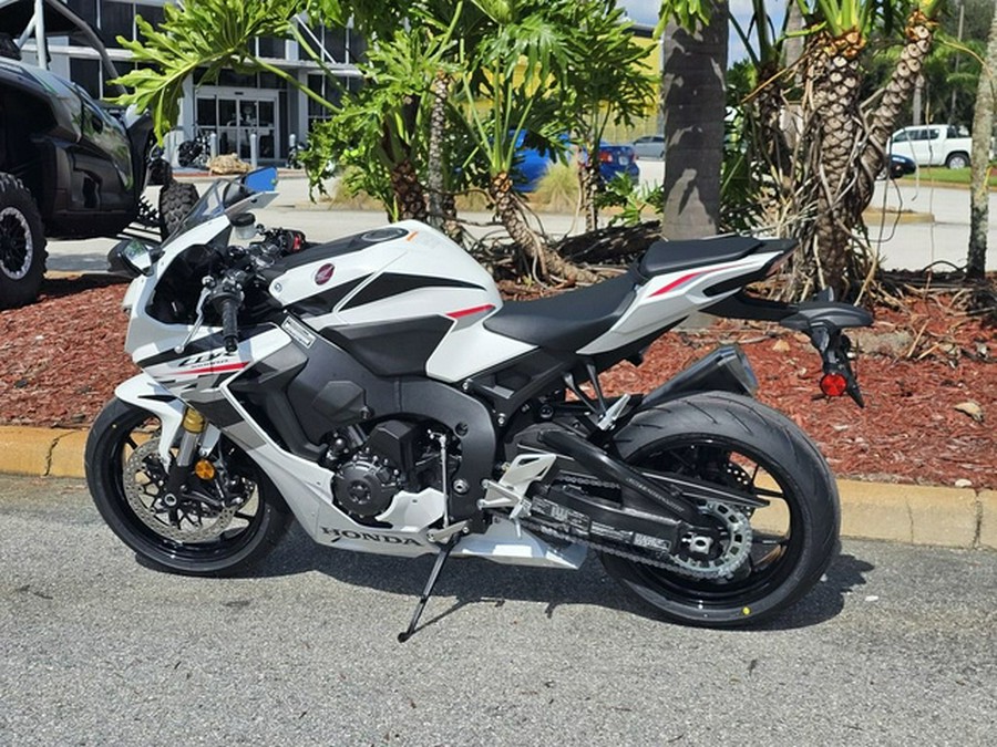 2027 Honda CBR1000RR