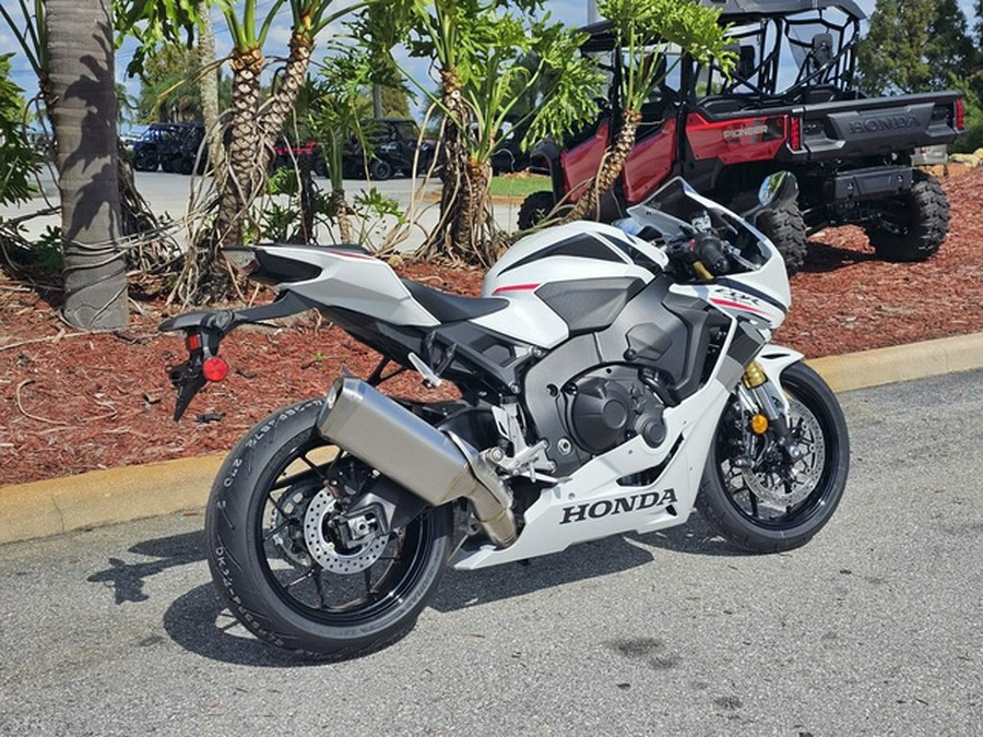 2027 Honda CBR1000RR