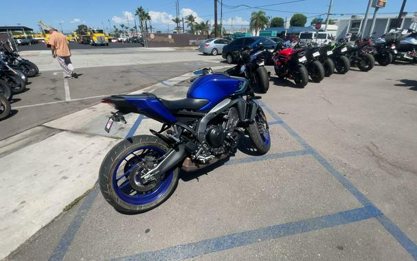 2024 Yamaha MT-09 CA