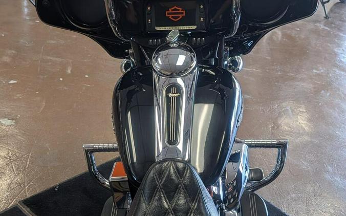 FLHXS 2017 Street Glide Special