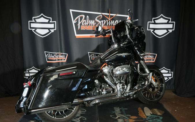 FLHXS 2017 Street Glide Special