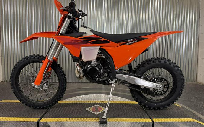 2027 KTM 300 XC