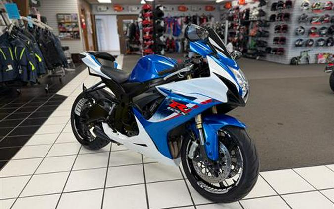2011 Suzuki GSX-R750™