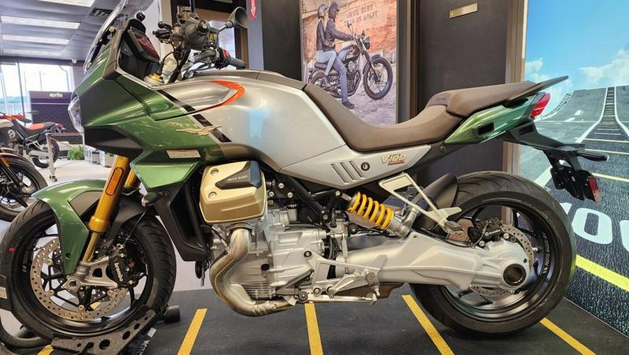 2023 Moto Guzzi V100 Mandello S