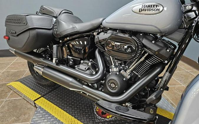 2024 Harley-Davidson® FLHCS - Heritage Classic