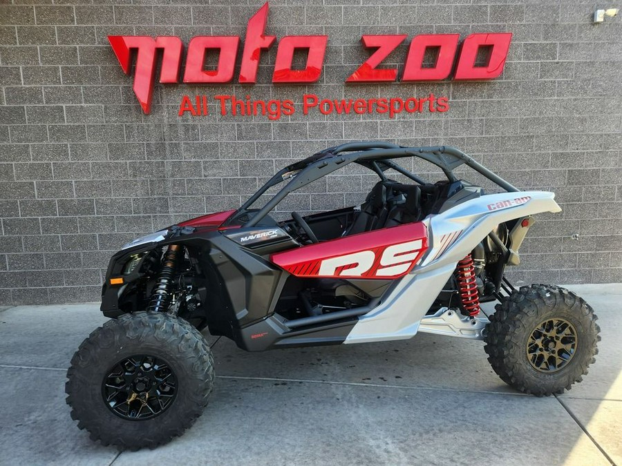 2024 Can-Am® Maverick X3 RS Turbo Catalyst Gray