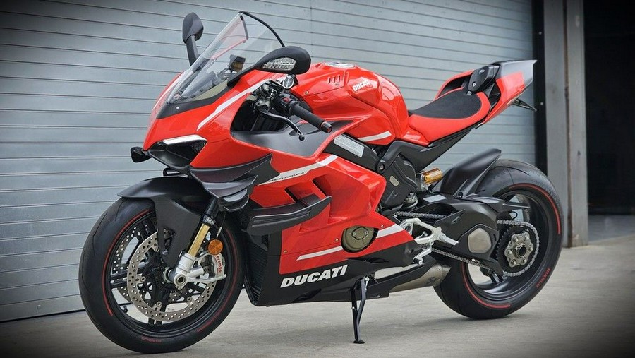 2020 Ducati Superleggera V4 Ducati Red