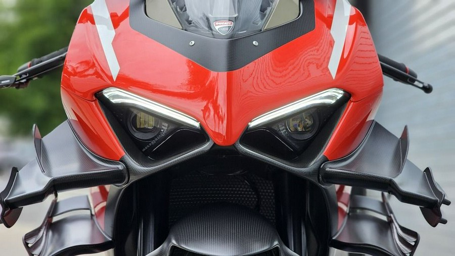 2020 Ducati Superleggera V4 Ducati Red