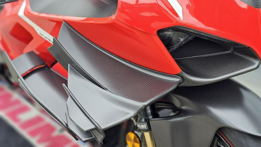 2020 Ducati Superleggera V4 Ducati Red