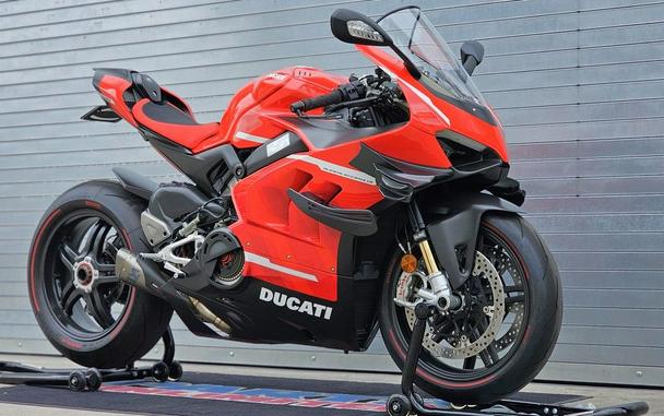 2020 Ducati Superleggera V4 Ducati Red