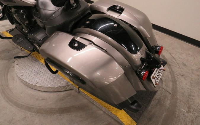 2020 Indian Motorcycle® Jack Daniel's® LE Indian Springfield® Dark Horse® Heavy Metal Crystal & Thu