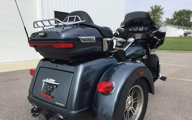 2015 Harley-Davidson® FLHTCUTG - Tri-Glide® Ultra
