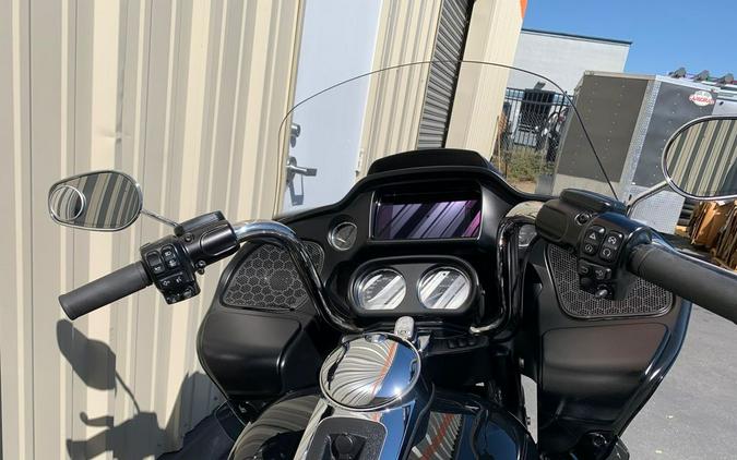 2019 Harley-Davidson® FLTRU - Road Glide® Ultra