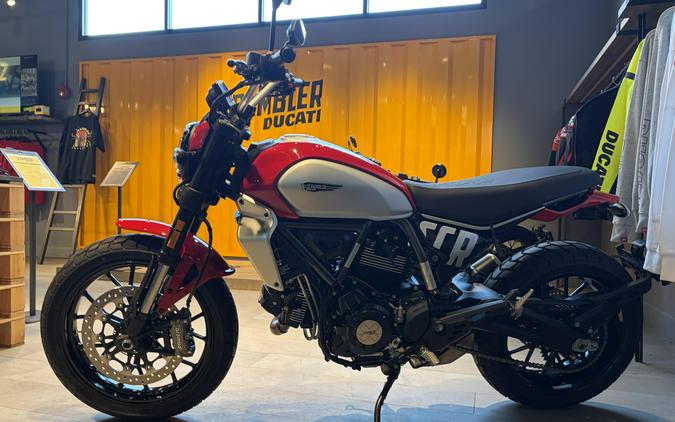 2025 Ducati Scrambler Icon