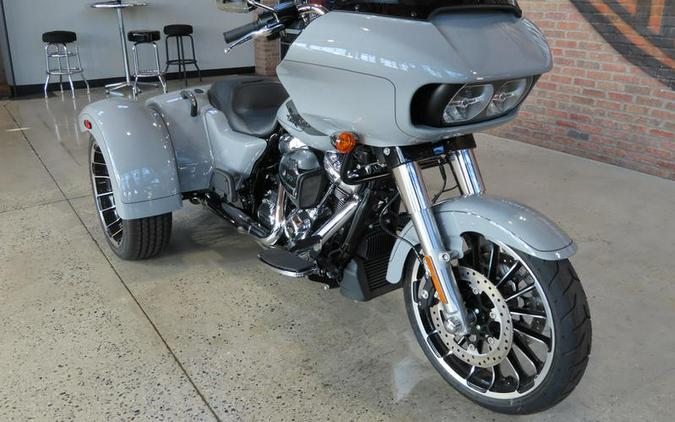 2024 Harley-Davidson® FLTRT - Road Glide® 3