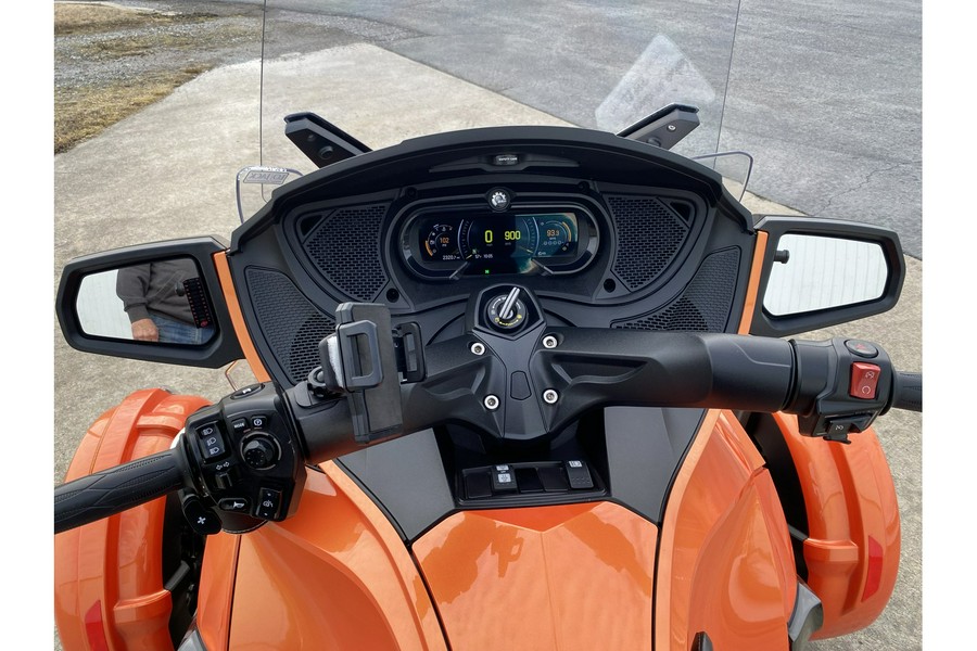 2019 Can-Am SPYDER RT LIMITED SE6 DARK EDITION