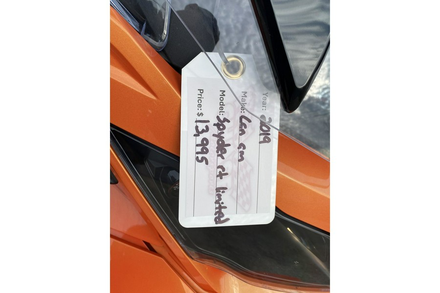 2019 Can-Am SPYDER RT LIMITED SE6 DARK EDITION