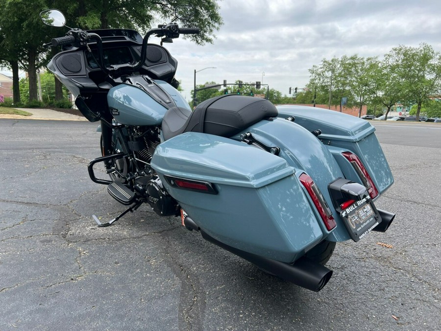 2024 FLTRX Road Glide®