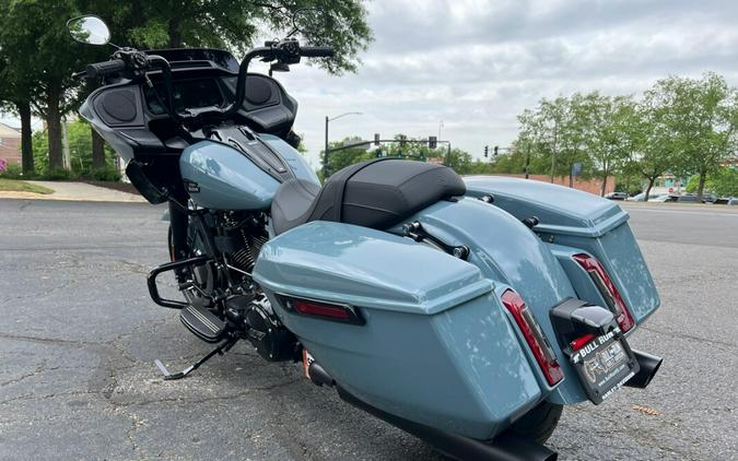 2024 FLTRX Road Glide®