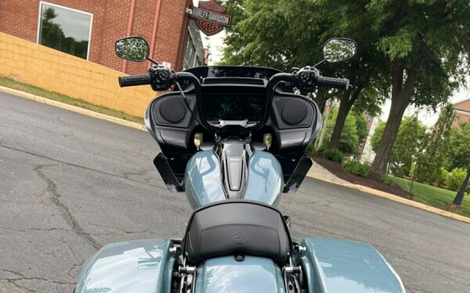 2024 FLTRX Road Glide®