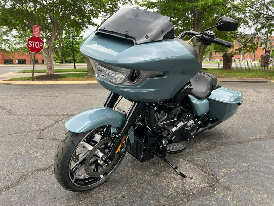 2024 FLTRX Road Glide®