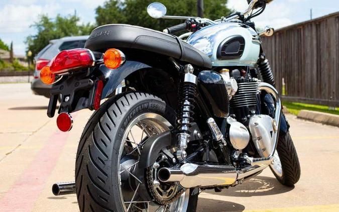 New 2023 Triumph BONNEVILLE T-120