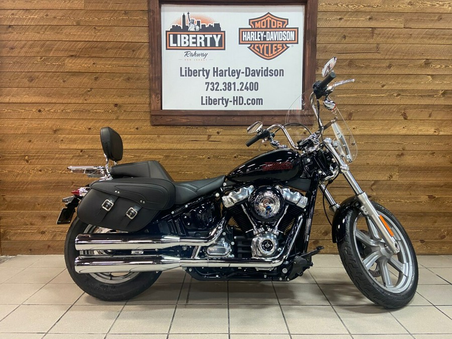 2023 Harley-Davidson® Softail® Standard Vivid Black FXST