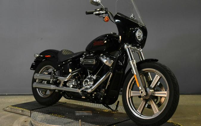 2023 Harley-Davidson Softail Standard