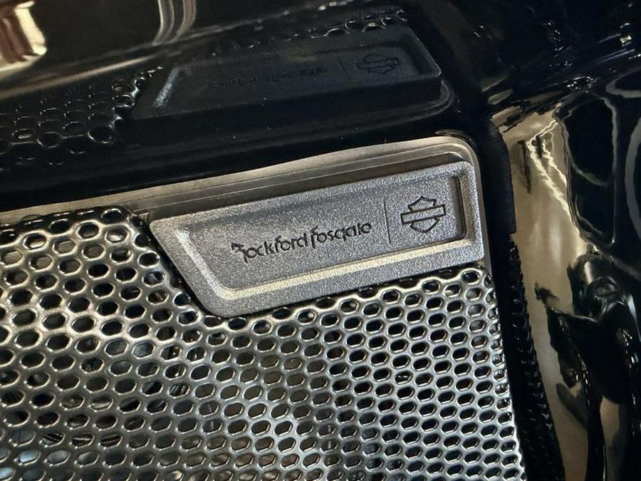 2026 Harley-Davidson® FLHXL - Street Glide® Limited