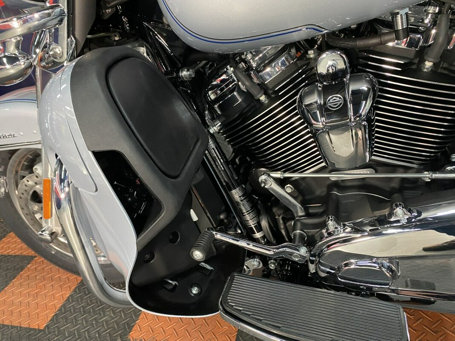 FLHTCUTG 2023 Tri Glide Ultra