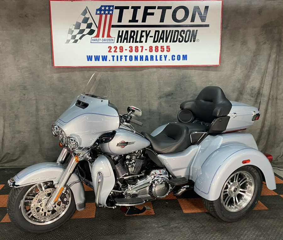 FLHTCUTG 2023 Tri Glide Ultra