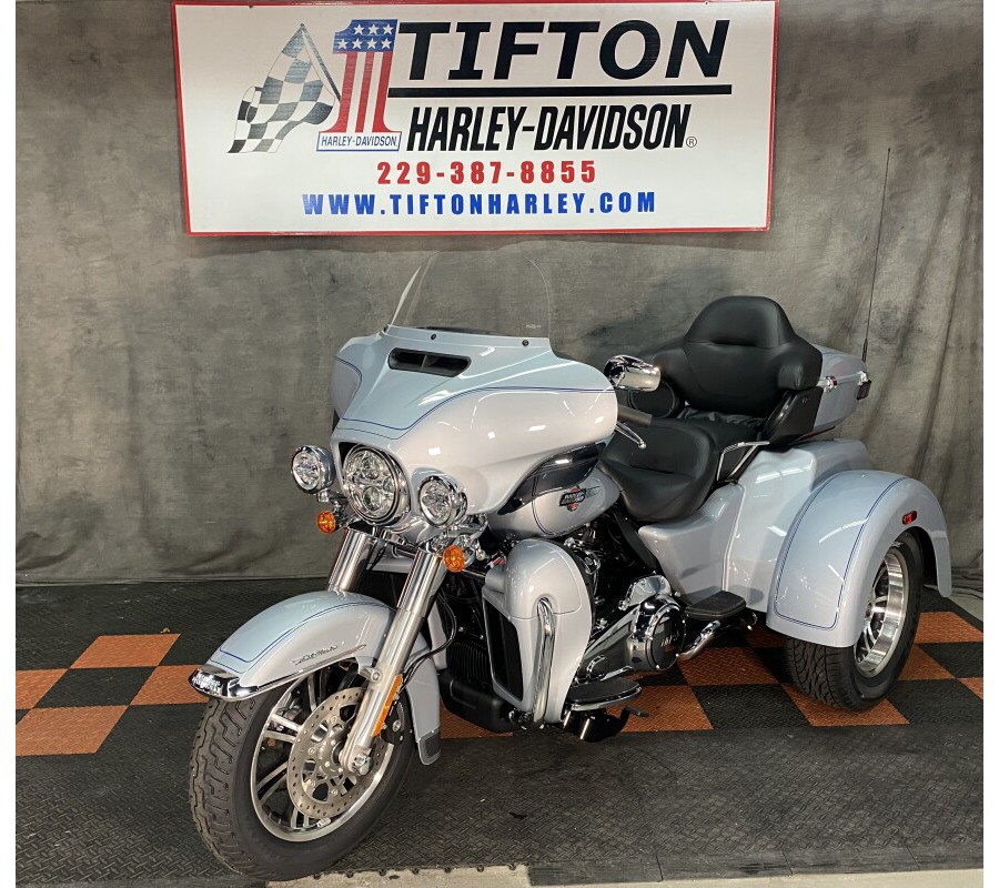 FLHTCUTG 2023 Tri Glide Ultra