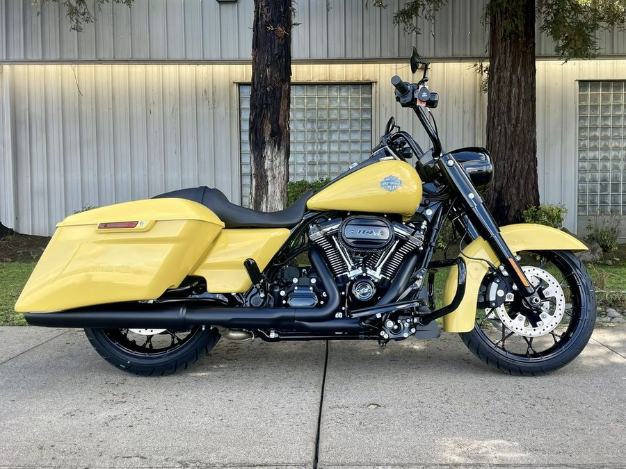 2023 Harley-Davidson® FLHRXS - Road King® Special