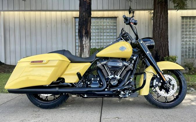 2023 Harley-Davidson® FLHRXS - Road King® Special