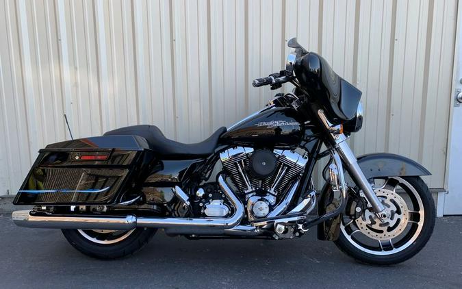 2012 Harley-Davidson® FLHX - Street Glide®