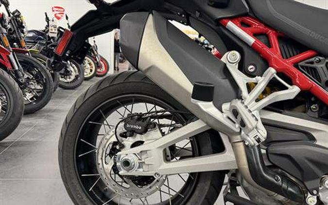 2024 Ducati Multistrada V4 S Travel & Radar Spoked Wheels
