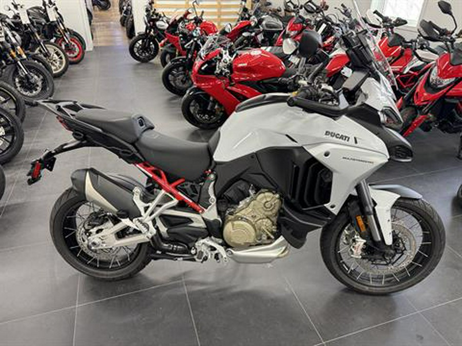 2024 Ducati Multistrada V4 S Travel & Radar Spoked Wheels