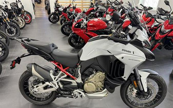 2024 Ducati Multistrada V4 S Travel & Radar Spoked Wheels