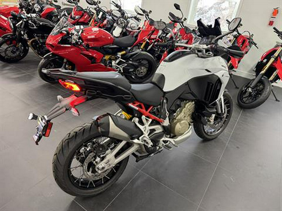 2024 Ducati Multistrada V4 S Travel & Radar Spoked Wheels